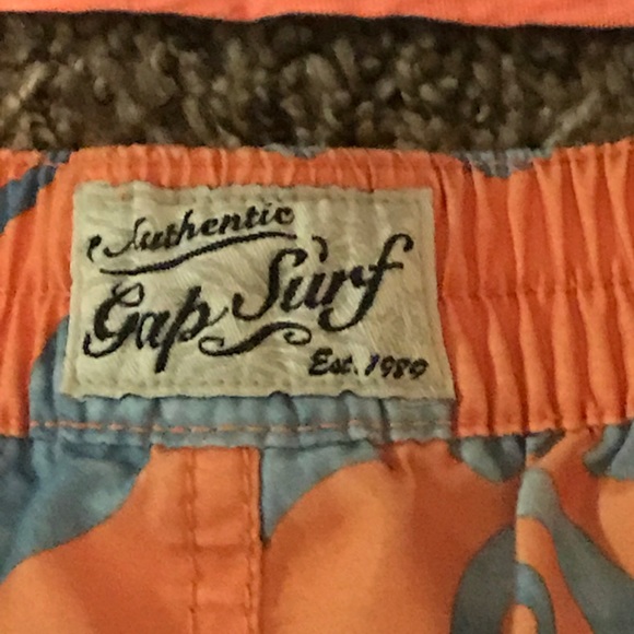 Baby Gap Surf Swim Trunks, T-Shirt 24 Months - Picture 4 of 4